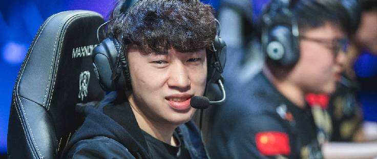 LOL：Betty吐槽房管：光速封号 以后要发ZZOO了