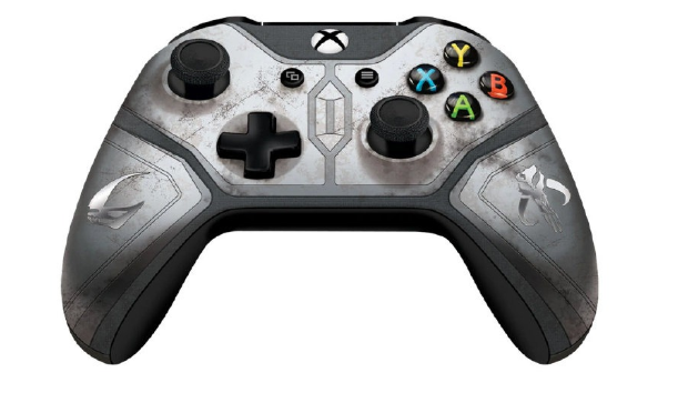 Xbox One《星球大战：曼达洛人》主题限定手柄亮相