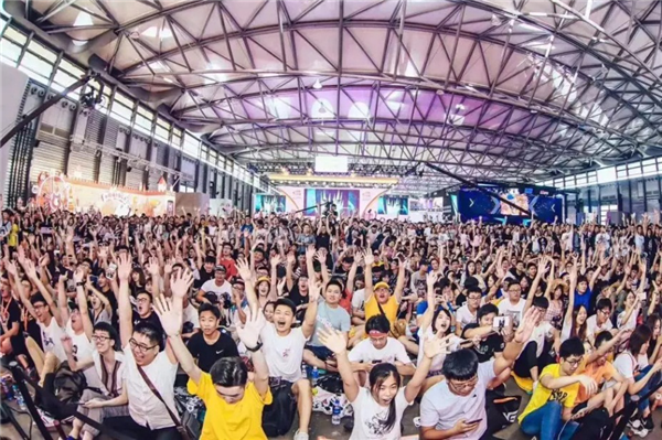 年度荣耀！上海汉威信恒荣膺2019年度中国游戏产业支持奖！_1586329846983