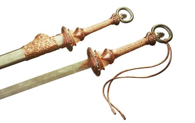 游戲兵器譜：《流星蝴蝶劍》的唐刀與《陰陽師