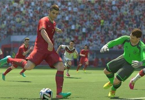 《实况足球2014》假动作心得攻略