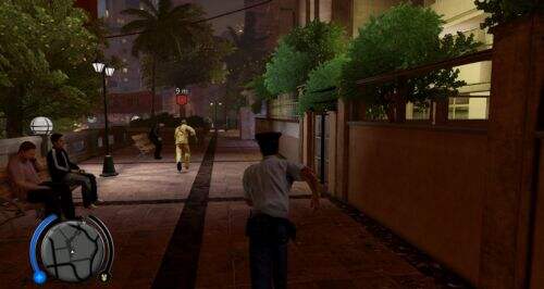 《热血无赖》斑斑夜总会用枪大开杀戒技巧