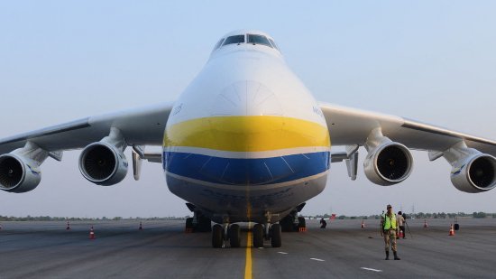 迄今世界最大的飞机“安
