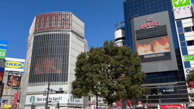 玩家晒出《FF7重生》在日本涩谷的宣传广告 燃起来了！