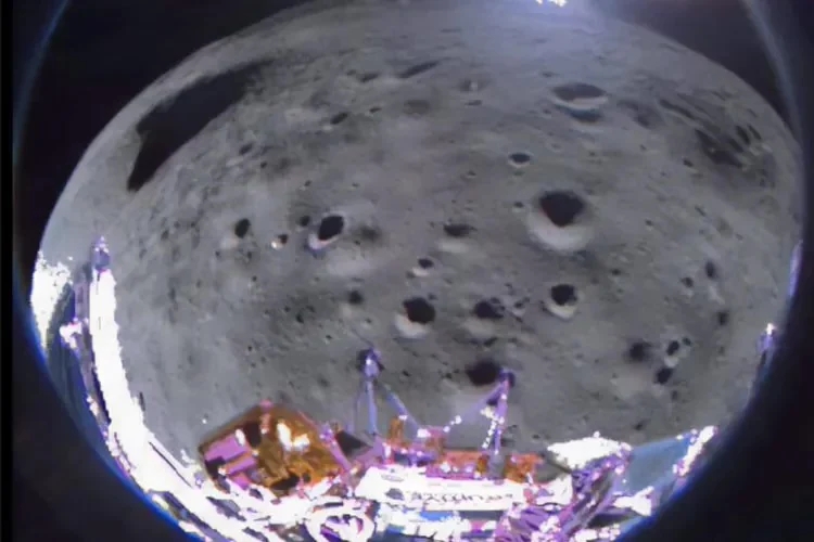 月球着陆器“奥德修斯”在着陆过程中翻倒 但预计仍能再运行24小时
