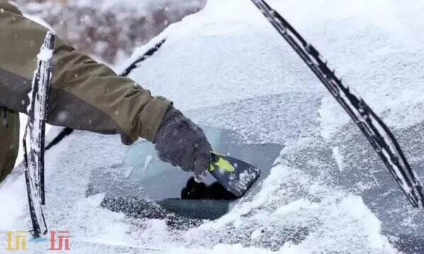 雪天为什么要把雨刮器立起来 蚂蚁庄园11月25日答案