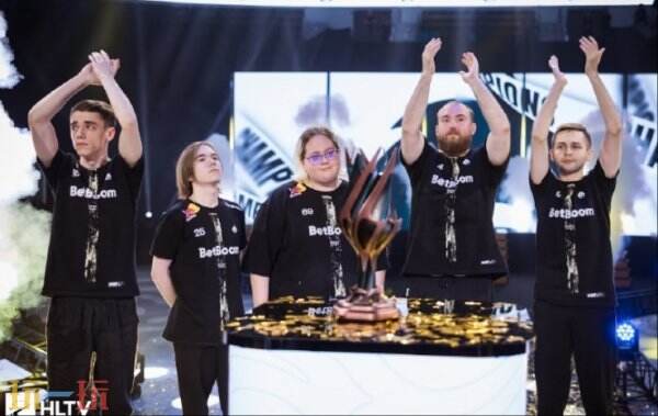 CS2 PGL阿斯塔纳比赛结束！Spirit夺冠！donk荣膺MVP