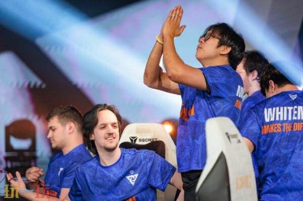 DOTA2电竞世界杯2025淘汰赛第二日赛果！Tundra和Falcons晋级半决赛