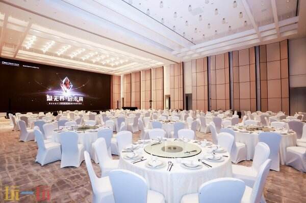 玩一玩游戏网荣获硬核联盟2025“智能终端年度合作媒体”奖