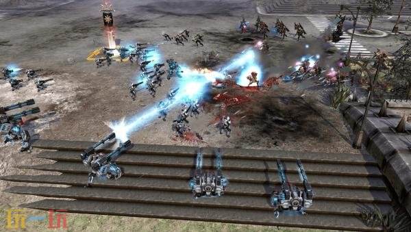 战略游戏《战锤40K：战争黎明 终极版》现已正式发售