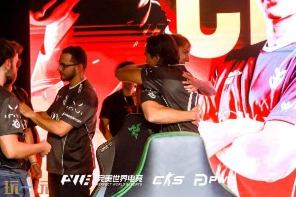 CSGO PWC在上海落下帷幕！决赛3DMAX险胜夺得冠军！