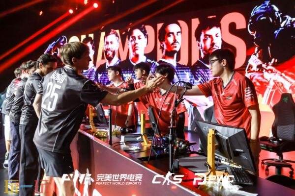 CSGO PWC在上海落下帷幕！决赛3DMAX险胜夺得冠军！