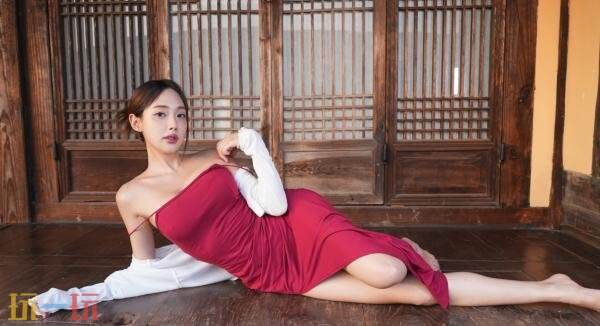 真人互动影游《夏日美女：欧巴请和我恋爱吧！》现已发售