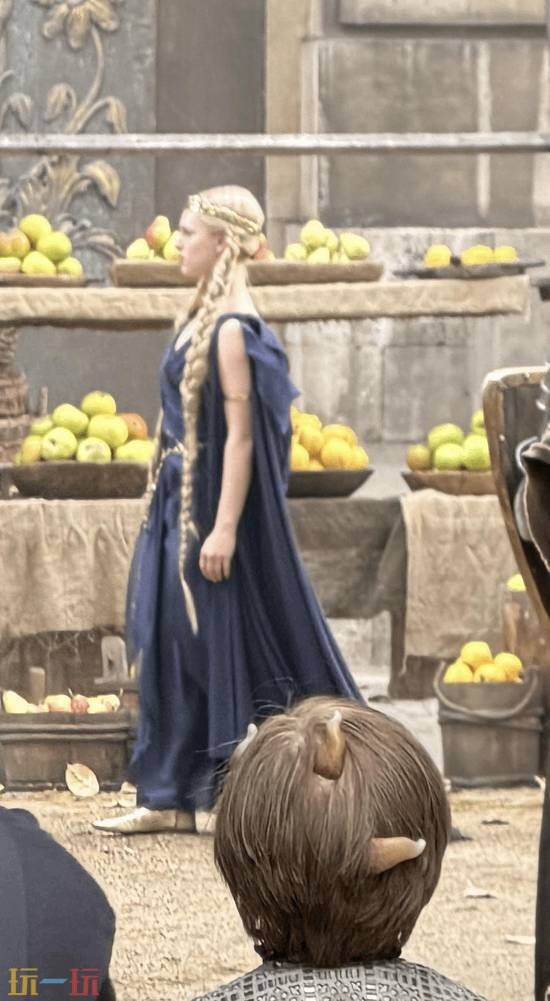 期待！《艾尔登法环》电影片场照泄露，食粪者还原度100%！