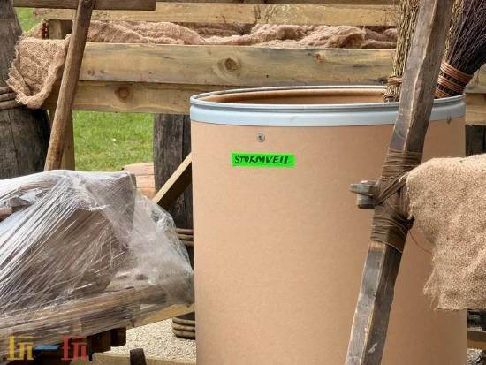 期待！《艾尔登法环》电影片场照泄露，食粪者还原度100%！