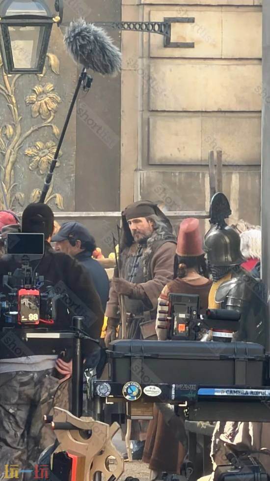 期待！《艾尔登法环》电影片场照泄露，食粪者还原度100%！