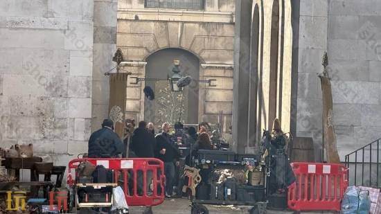 期待！《艾尔登法环》电影片场照泄露，食粪者还原度100%！